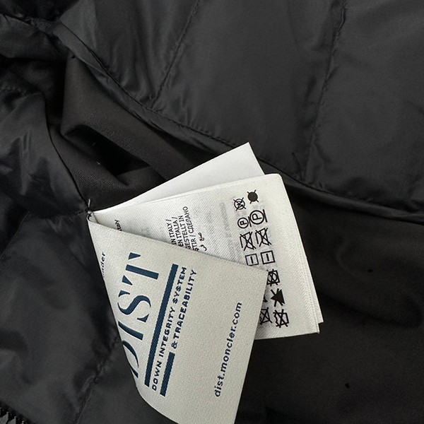 入手困難モンクレール 贋物 BALMHORN GORE-TEX スキー ダウンジャケット mor19641